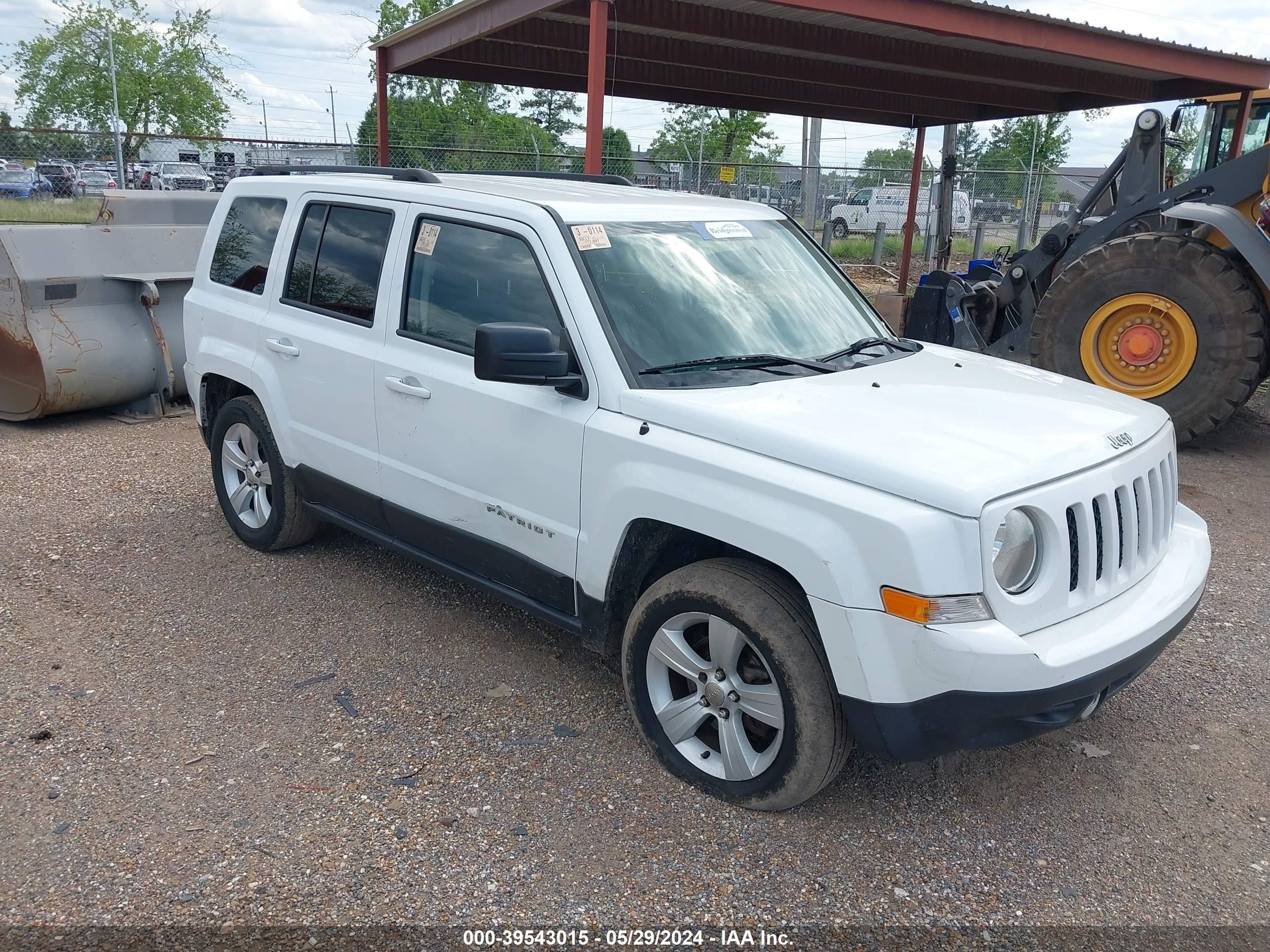 jeep liberty (patriot) 2017 1c4njpfa6hd161520