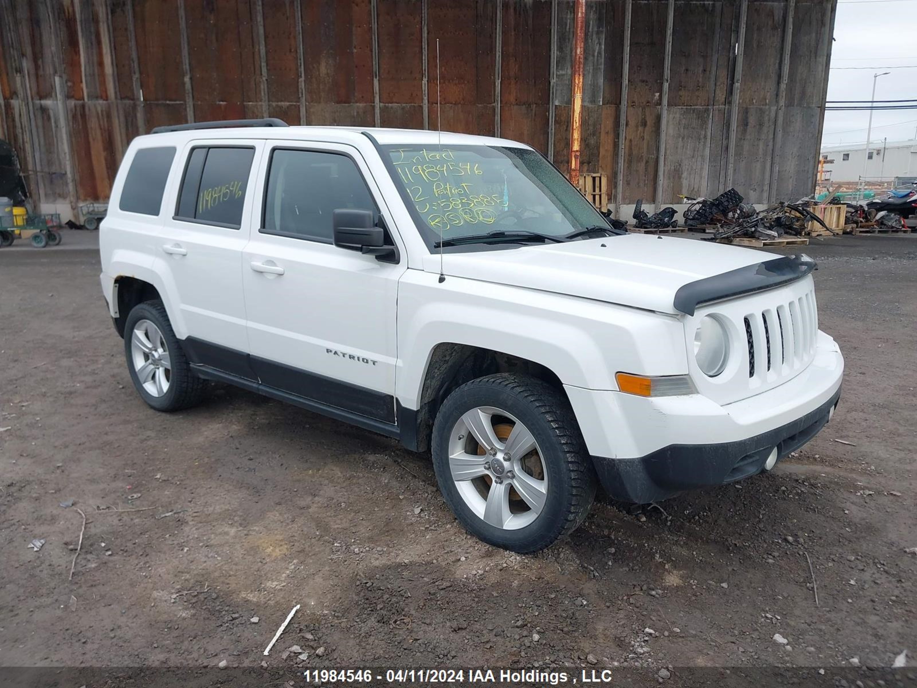 jeep liberty (patriot) 2012 1c4njrab2cd583885