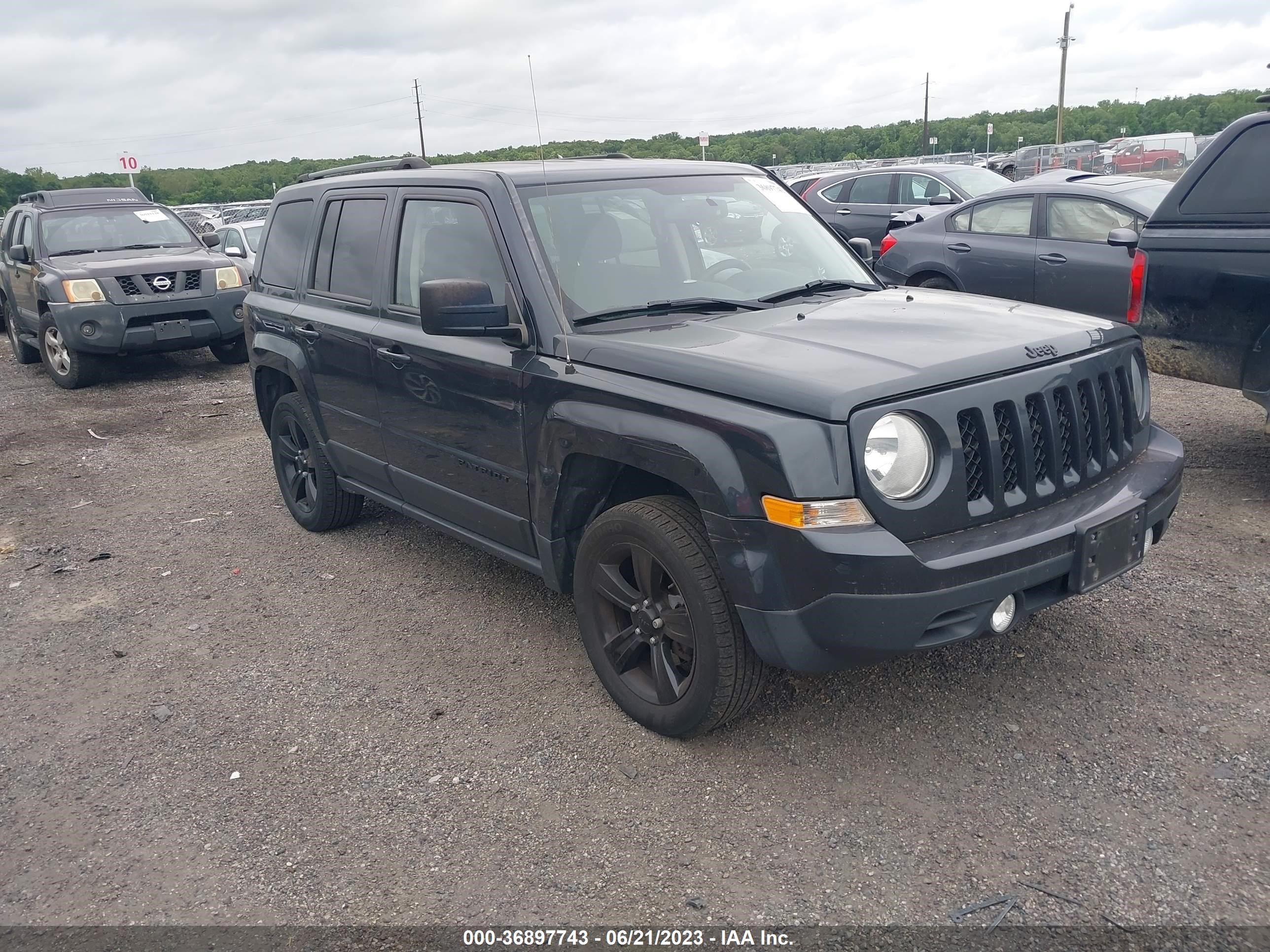 jeep  2015 1c4njrbb2fd347627