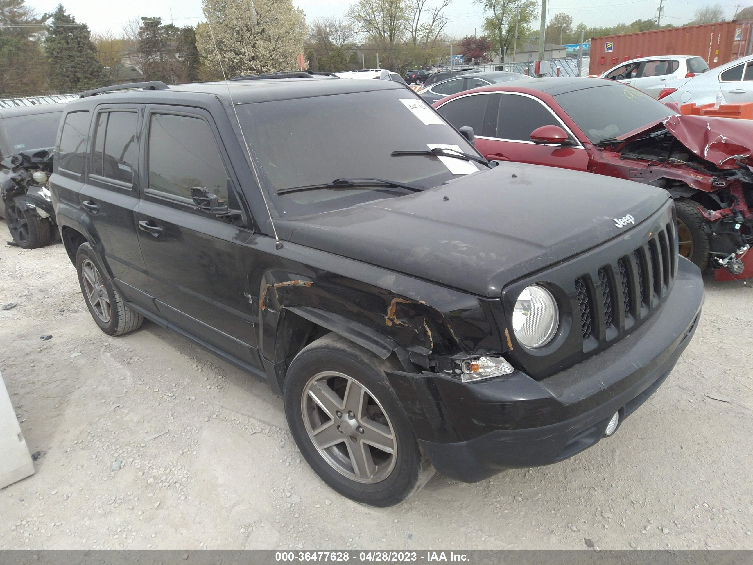 jeep liberty (patriot) 2016 1c4njrbb9gd741501