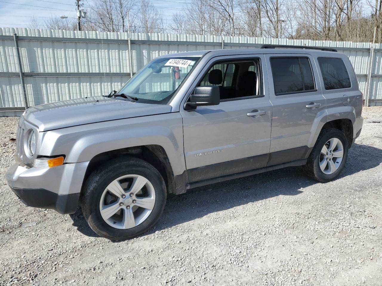 jeep liberty (patriot) 2016 1c4njrfb6gd664161