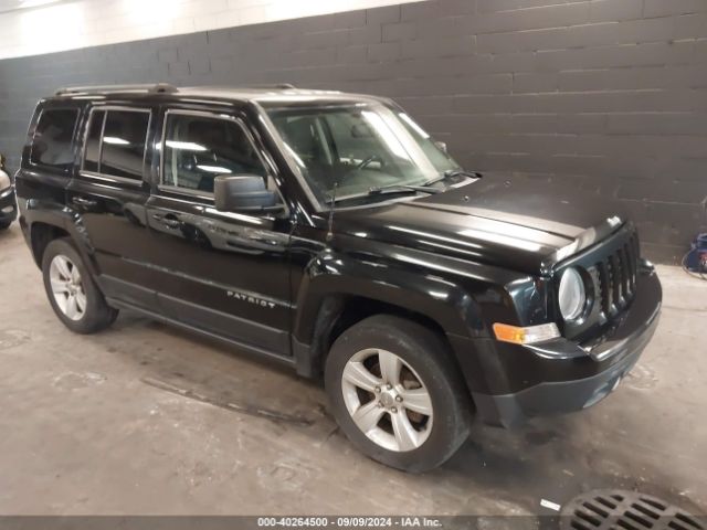 jeep patriot 2017 1c4njrfb7hd121886