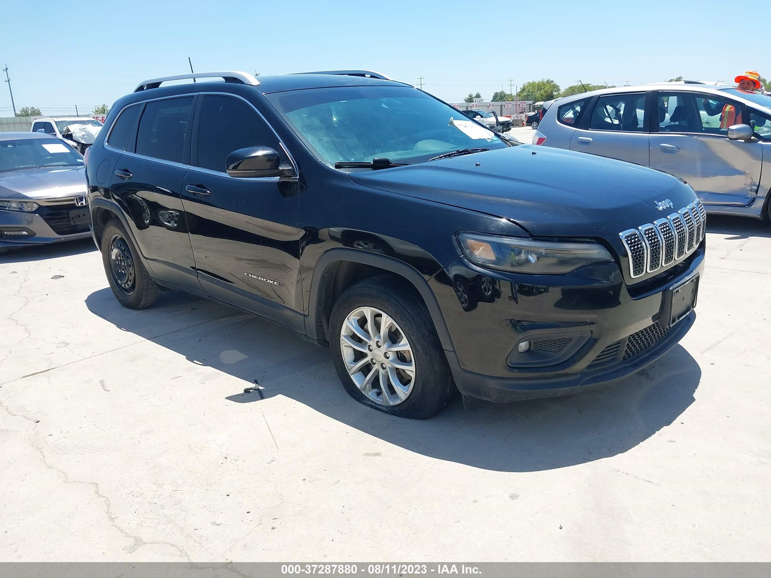 jeep cherokee 2019 1c4pjlcb1kd454585