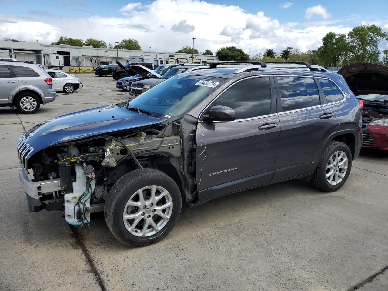 jeep grand cherokee 2018 1c4pjllb0jd510191