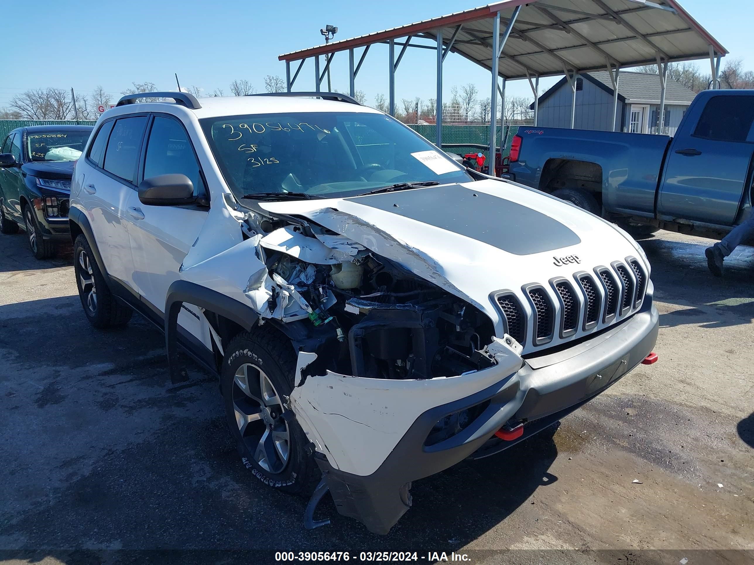 jeep cherokee 2016 1c4pjmbb3gw353888