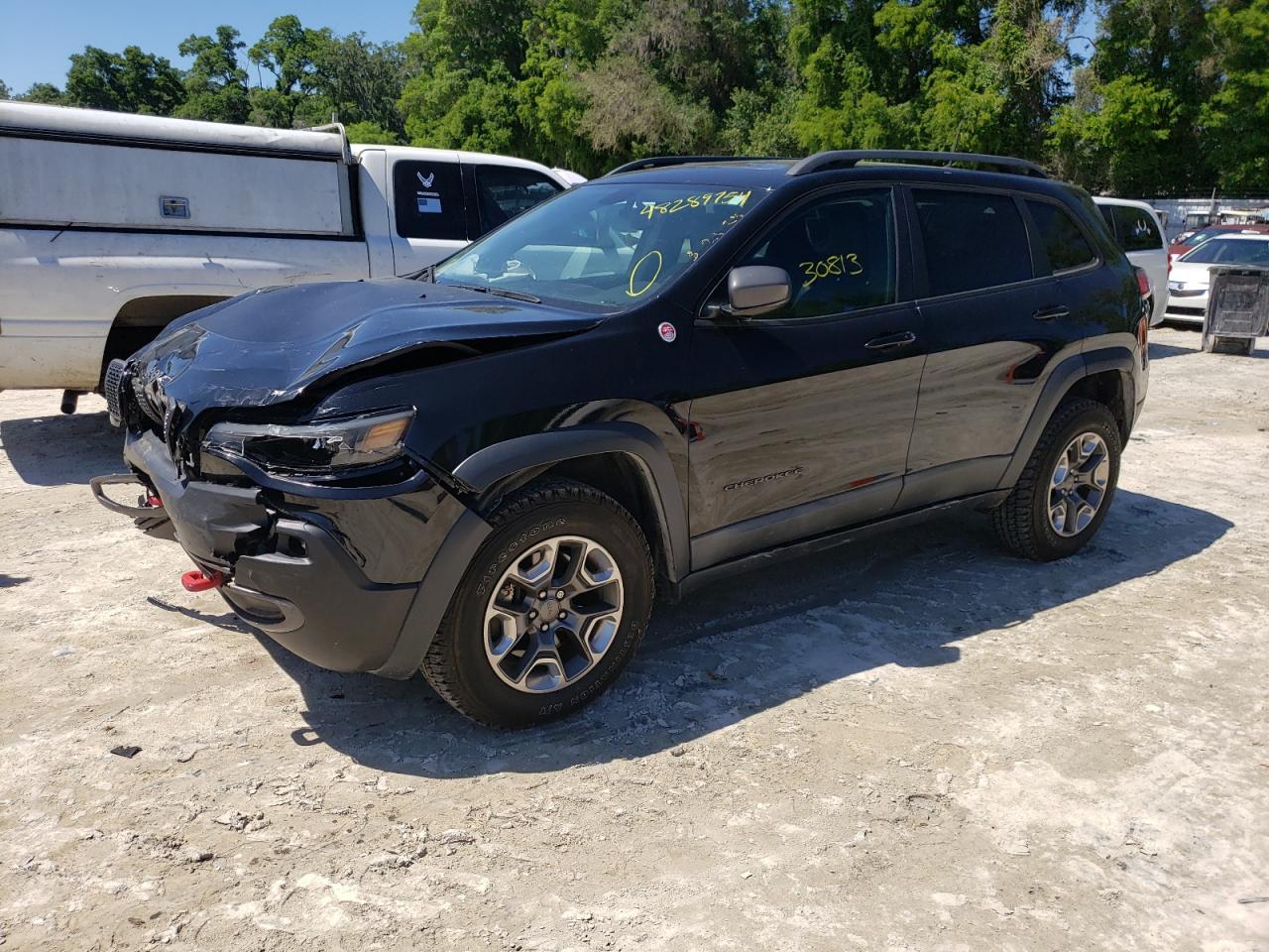 jeep cherokee 2019 1c4pjmbx8kd260459