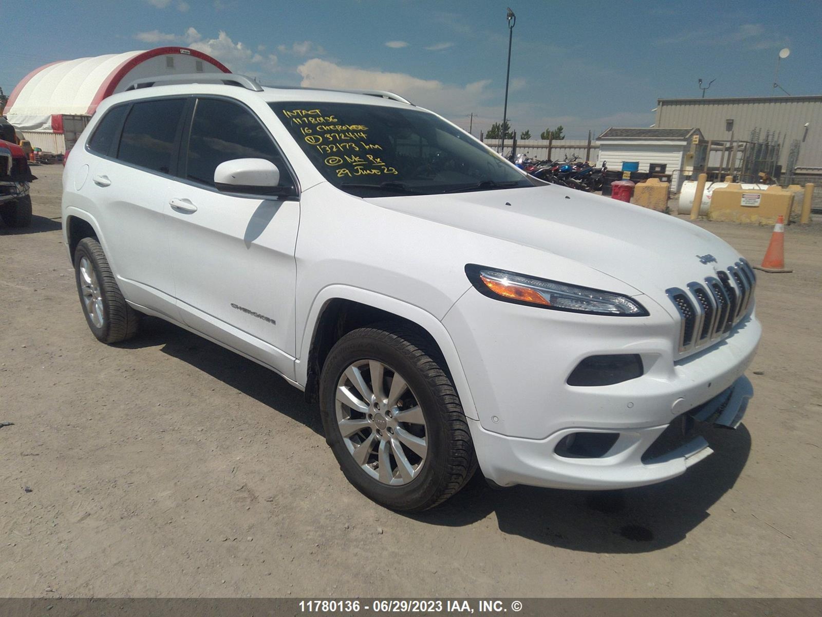 jeep cherokee 2016 1c4pjmjs7gw372414