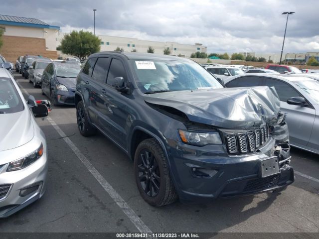 jeep grand cherokee 2018 1c4rjeag0jc281276