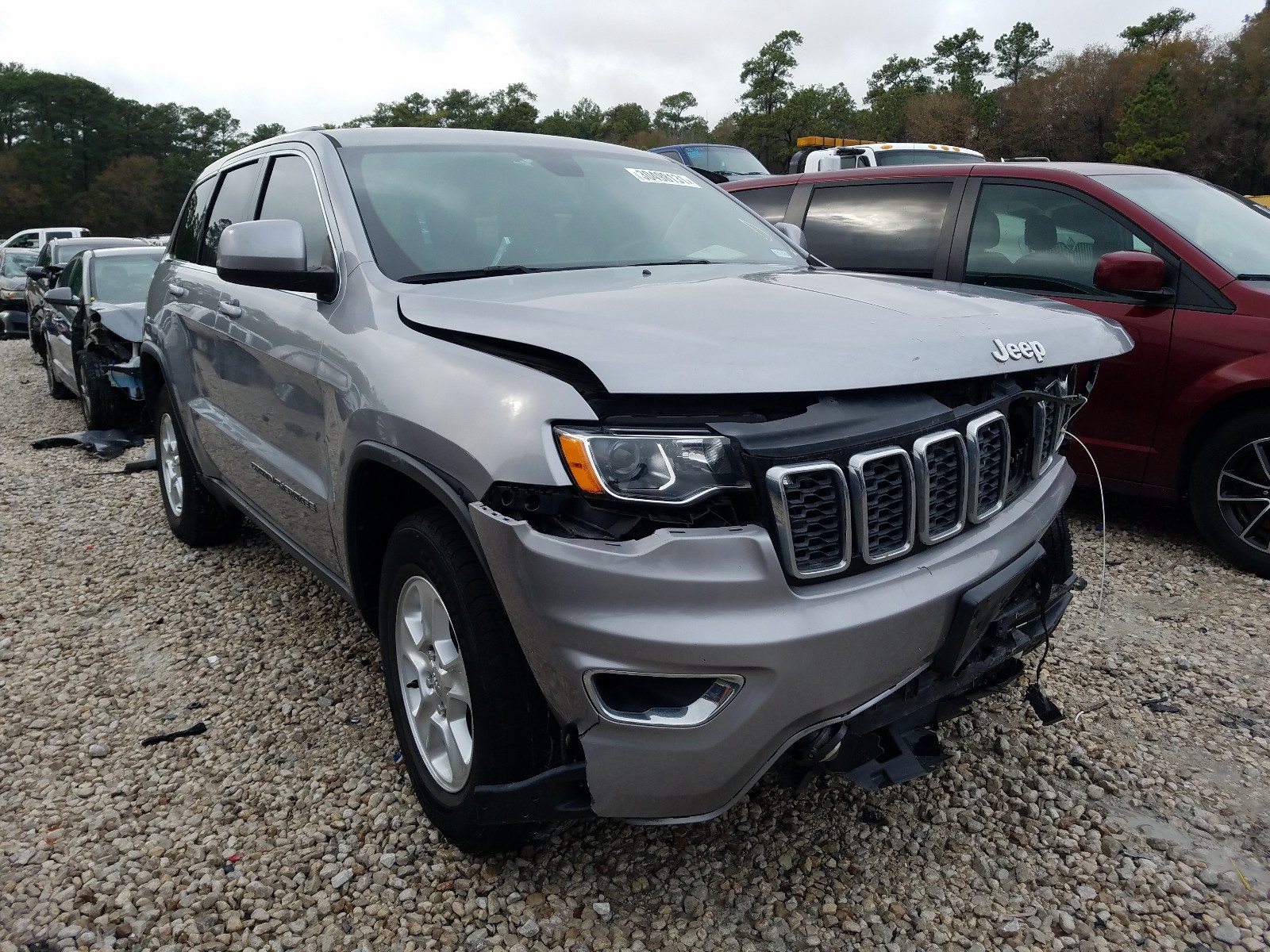 jeep grand cher 2017 1c4rjeag1hc664153