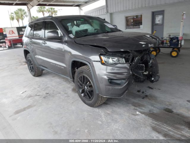 jeep grand cherokee 2017 1c4rjeag4hc740688