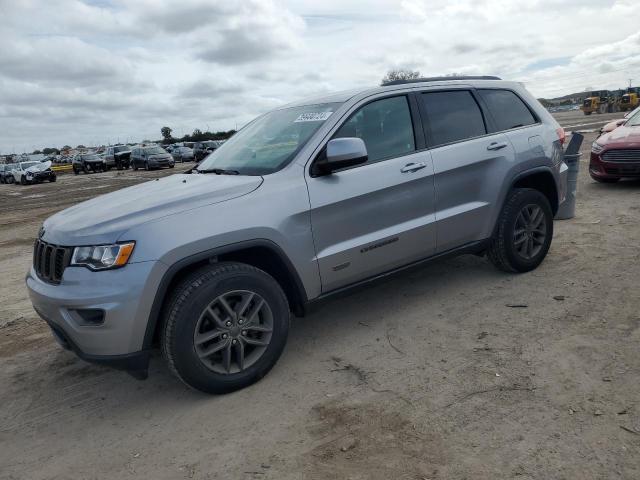 jeep grand cherokee 2017 1c4rjeag8hc669320