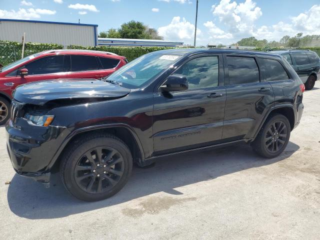 jeep grand cherokee 2018 1c4rjeag8jc141086