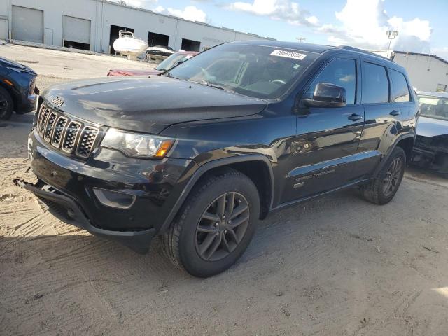 jeep grand cher 2017 1c4rjeag9hc634060