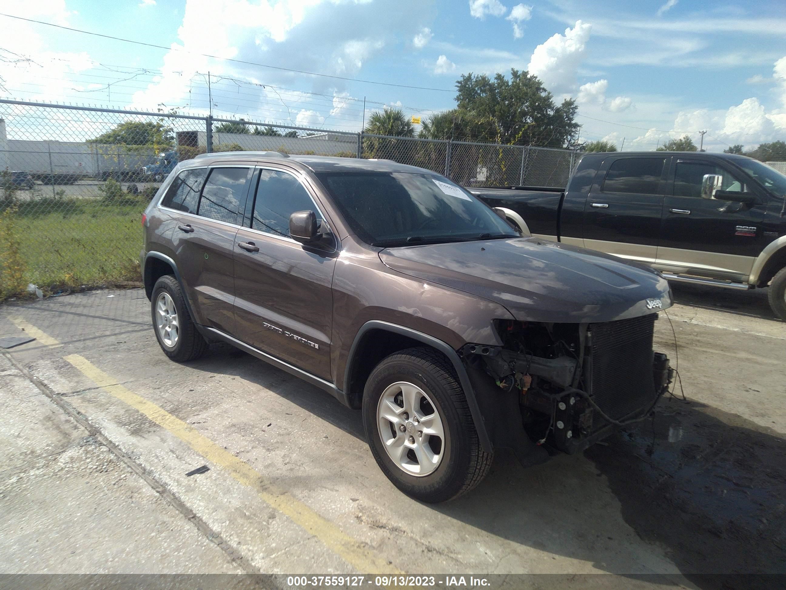 jeep grand cherokee 2017 1c4rjeagxhc943746