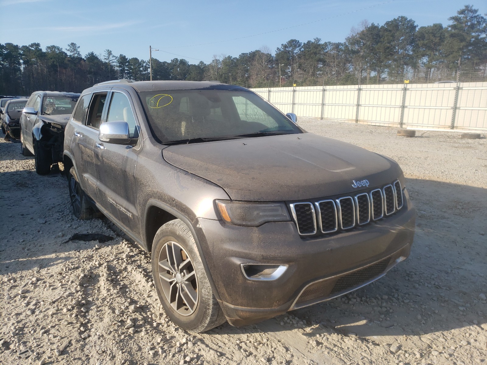 jeep grand cher 2017 1c4rjebg5hc656541