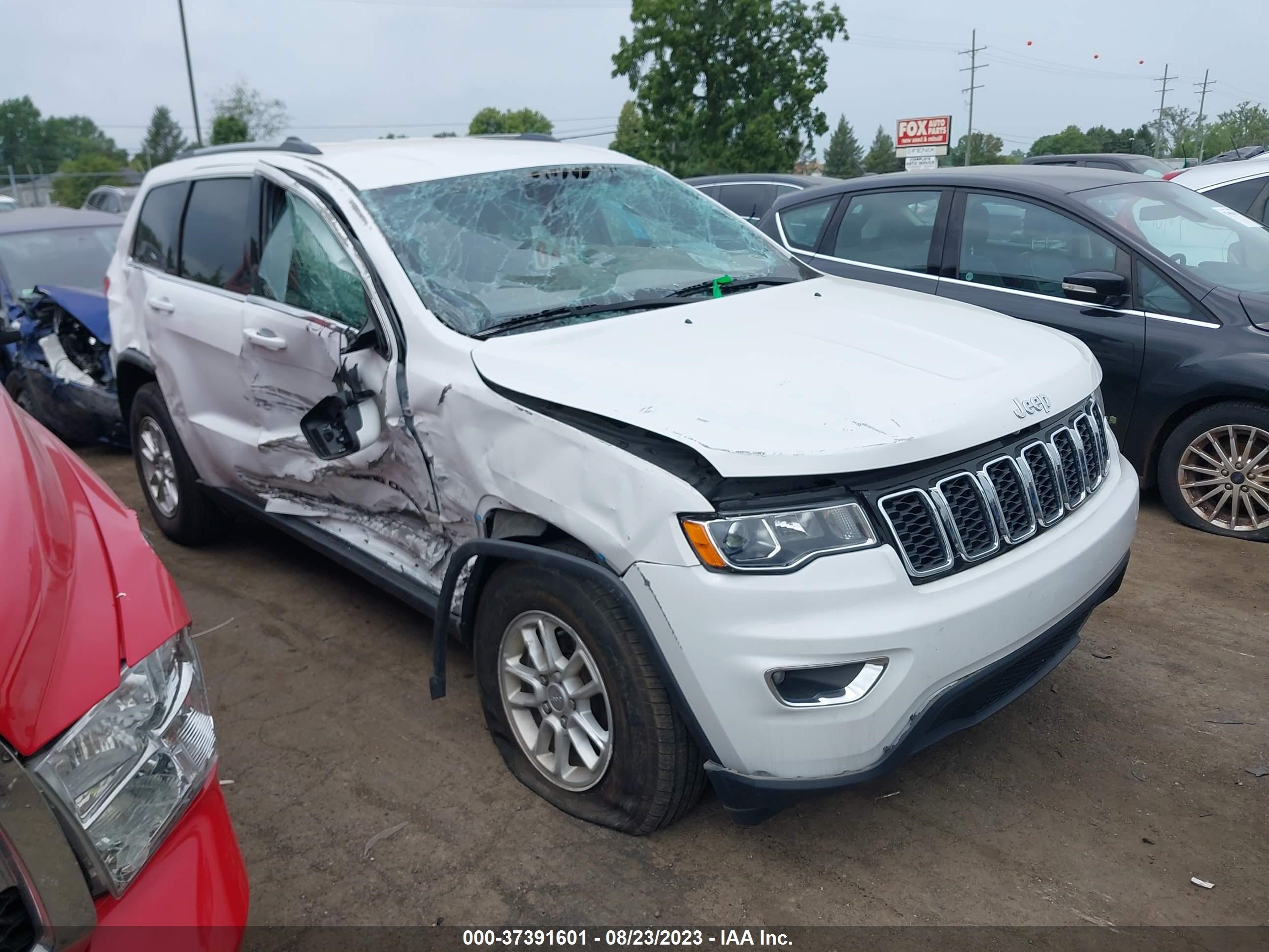 jeep grand cherokee 2018 1c4rjfag0jc111621