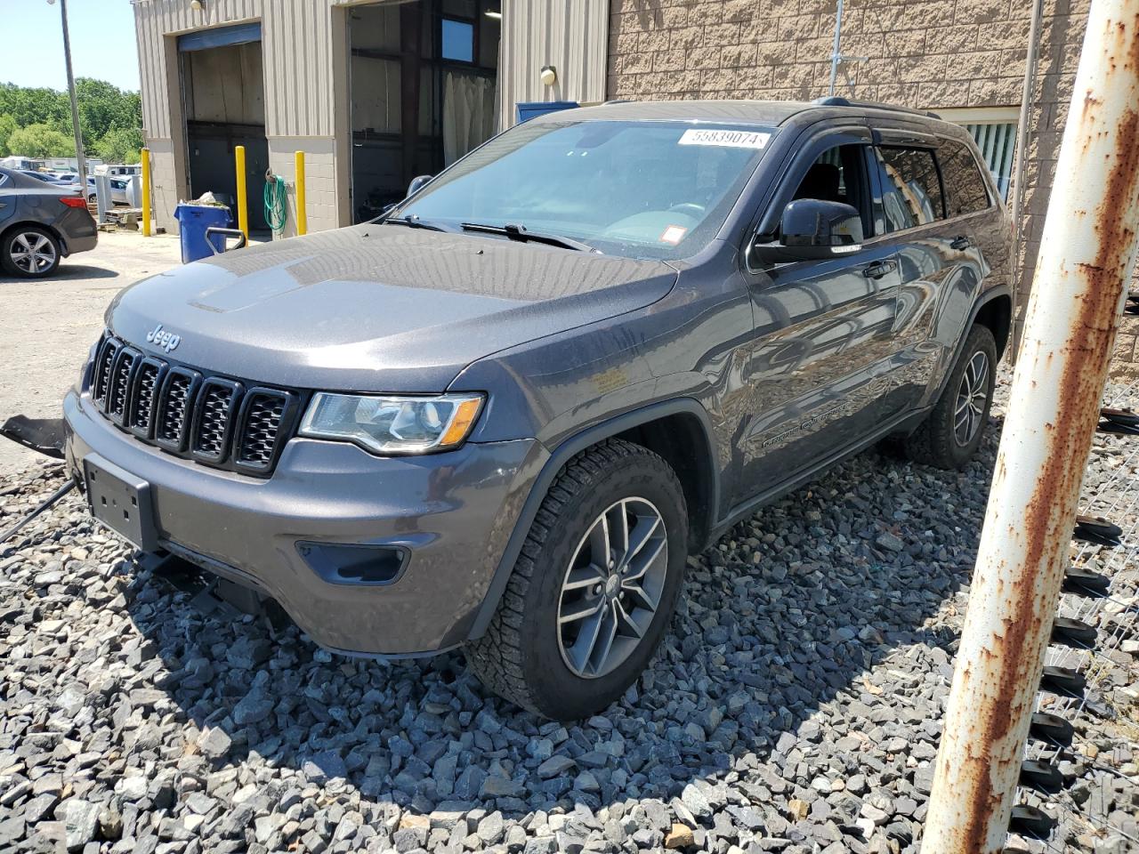 jeep grand cherokee 2018 1c4rjfbg1jc167808