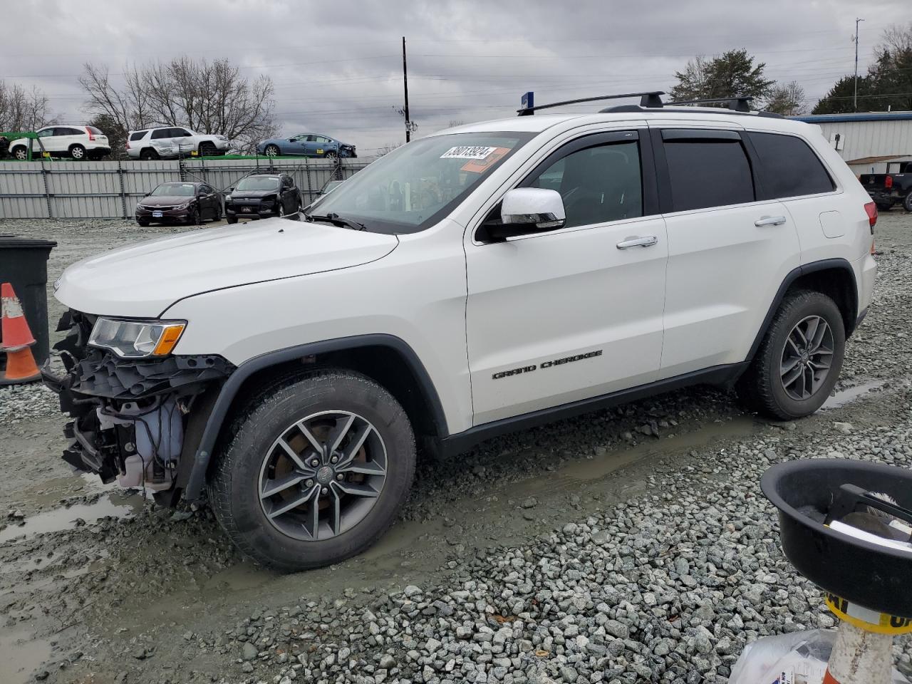 jeep grand cherokee 2017 1c4rjfbg3hc730383