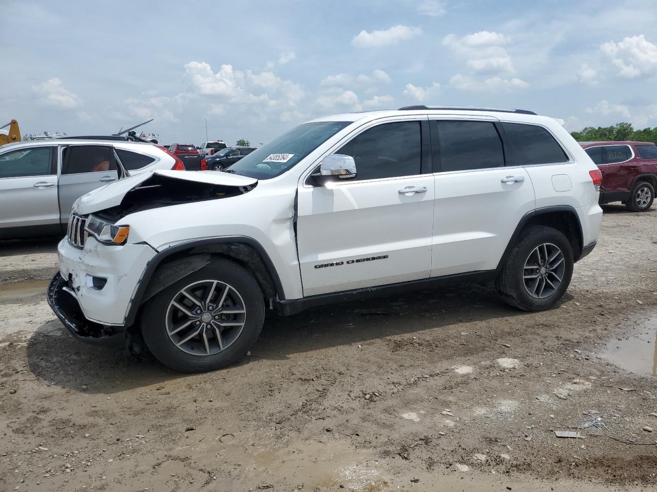 jeep grand cherokee 2017 1c4rjfbg4hc728335