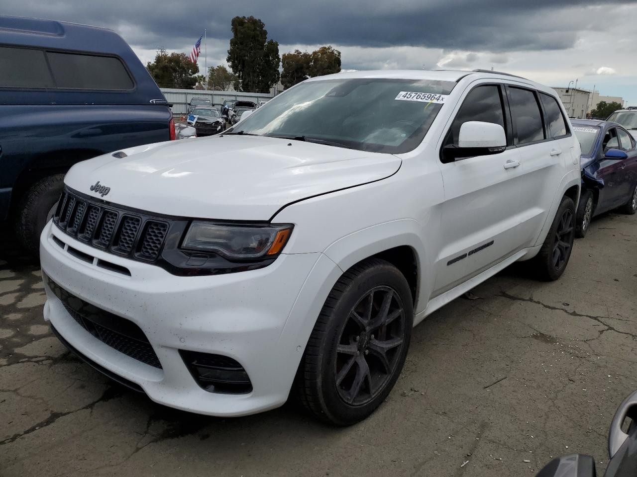 jeep grand cherokee 2018 1c4rjfdj9jc277045