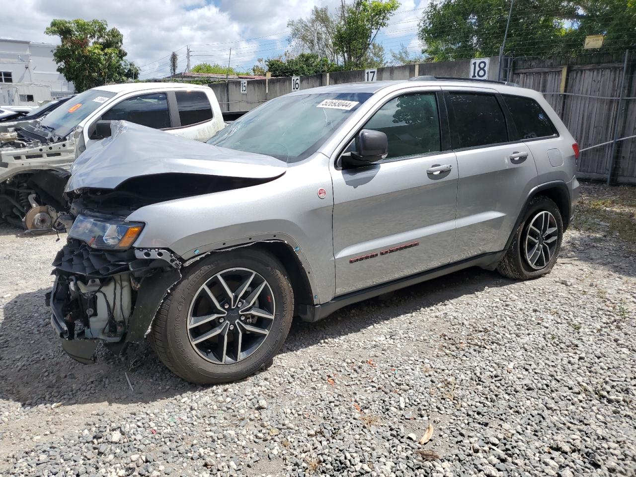 jeep grand cherokee 2020 1c4rjflg2lc288526