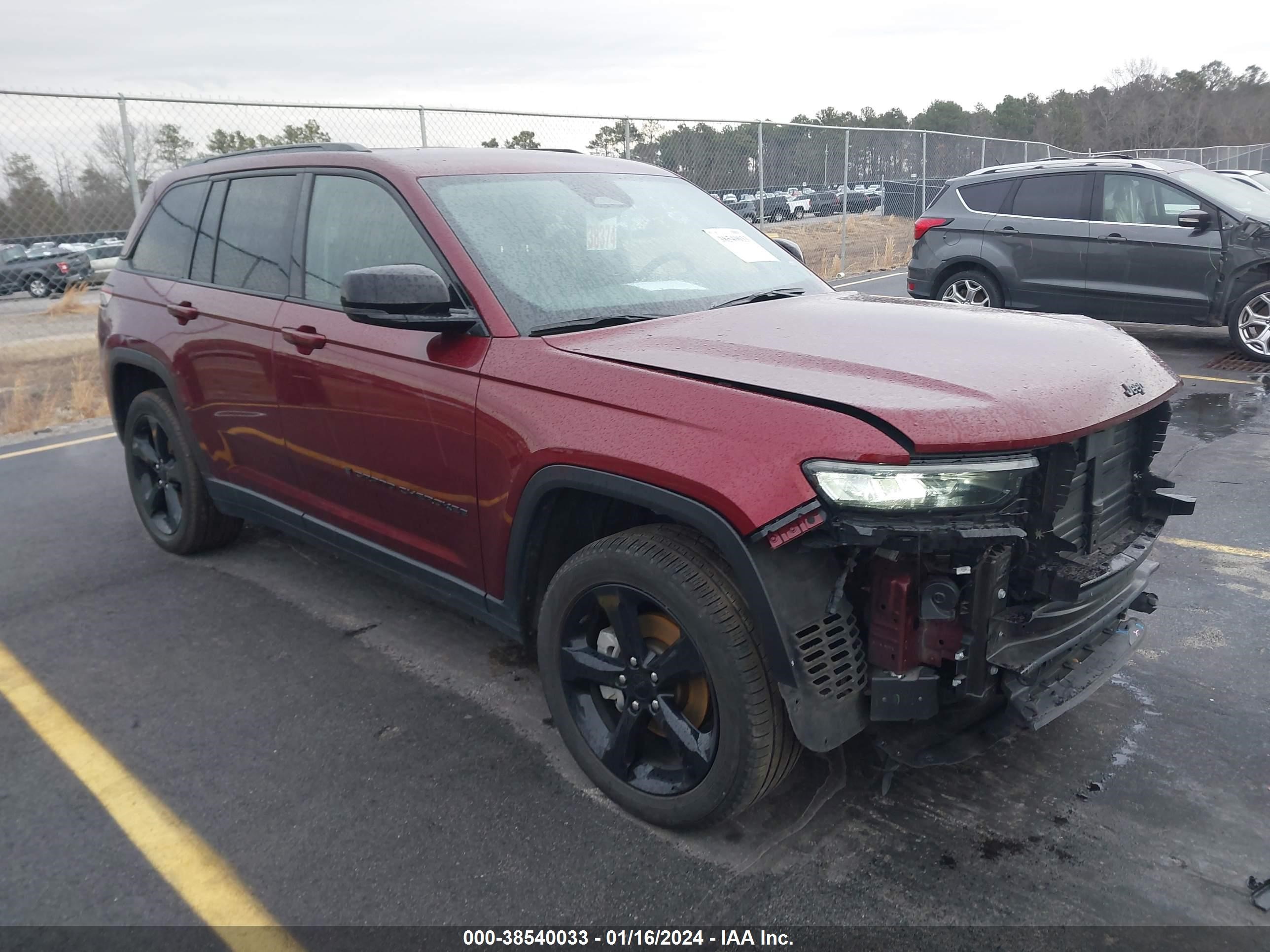 jeep grand cherokee 2023 1c4rjgbgxpc520836