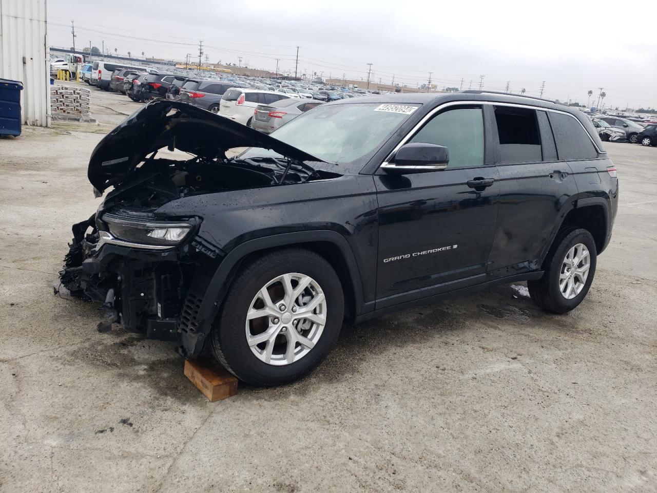 jeep grand cherokee 2023 1c4rjhbg4pc559735