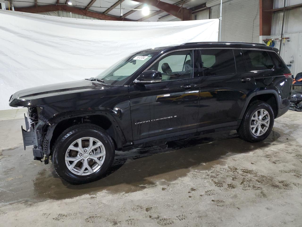 jeep grand cherokee 2023 1c4rjkbg8p8824107