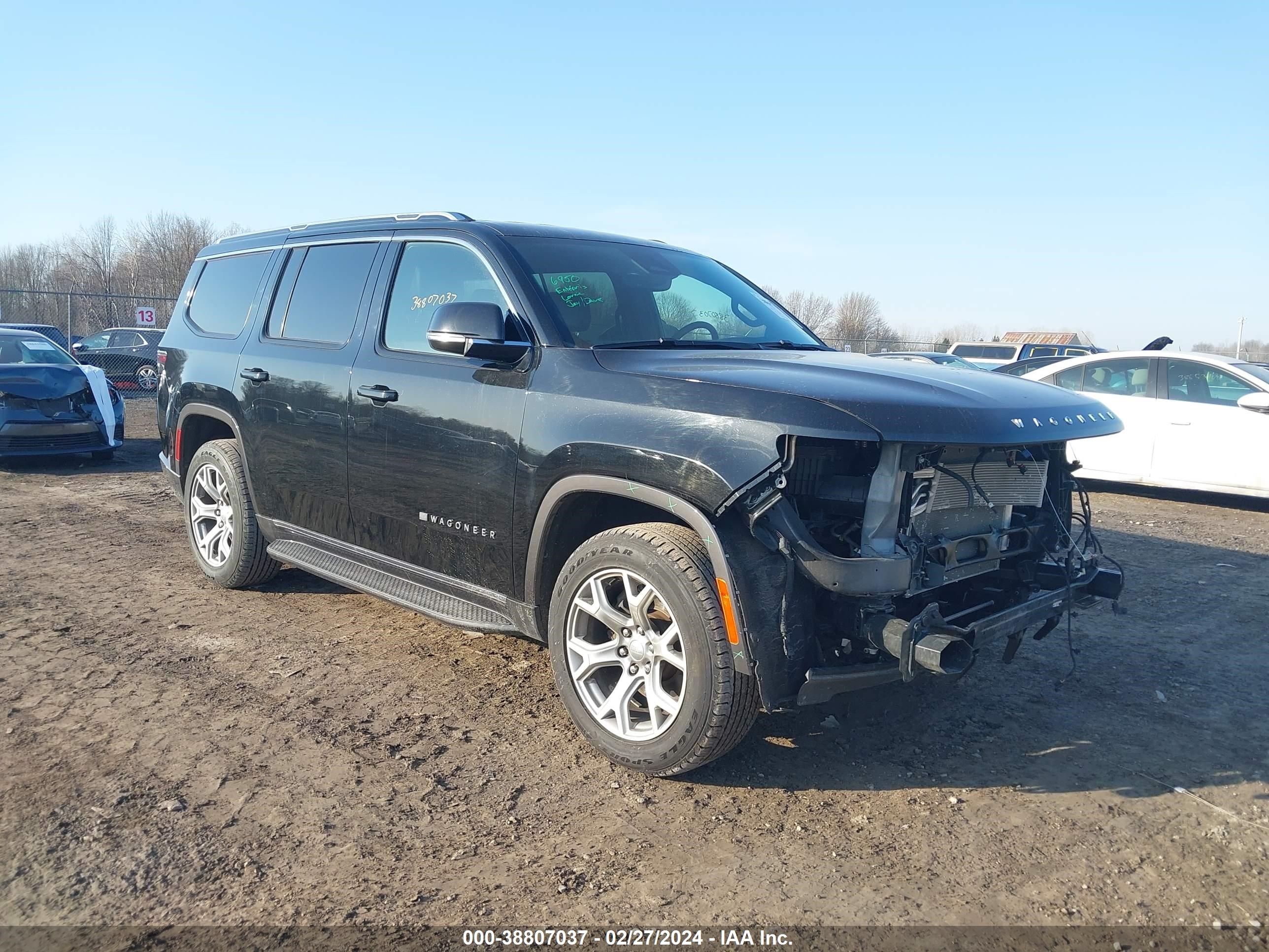 jeep grand wagoneer 2022 1c4sjvbt0ns135985