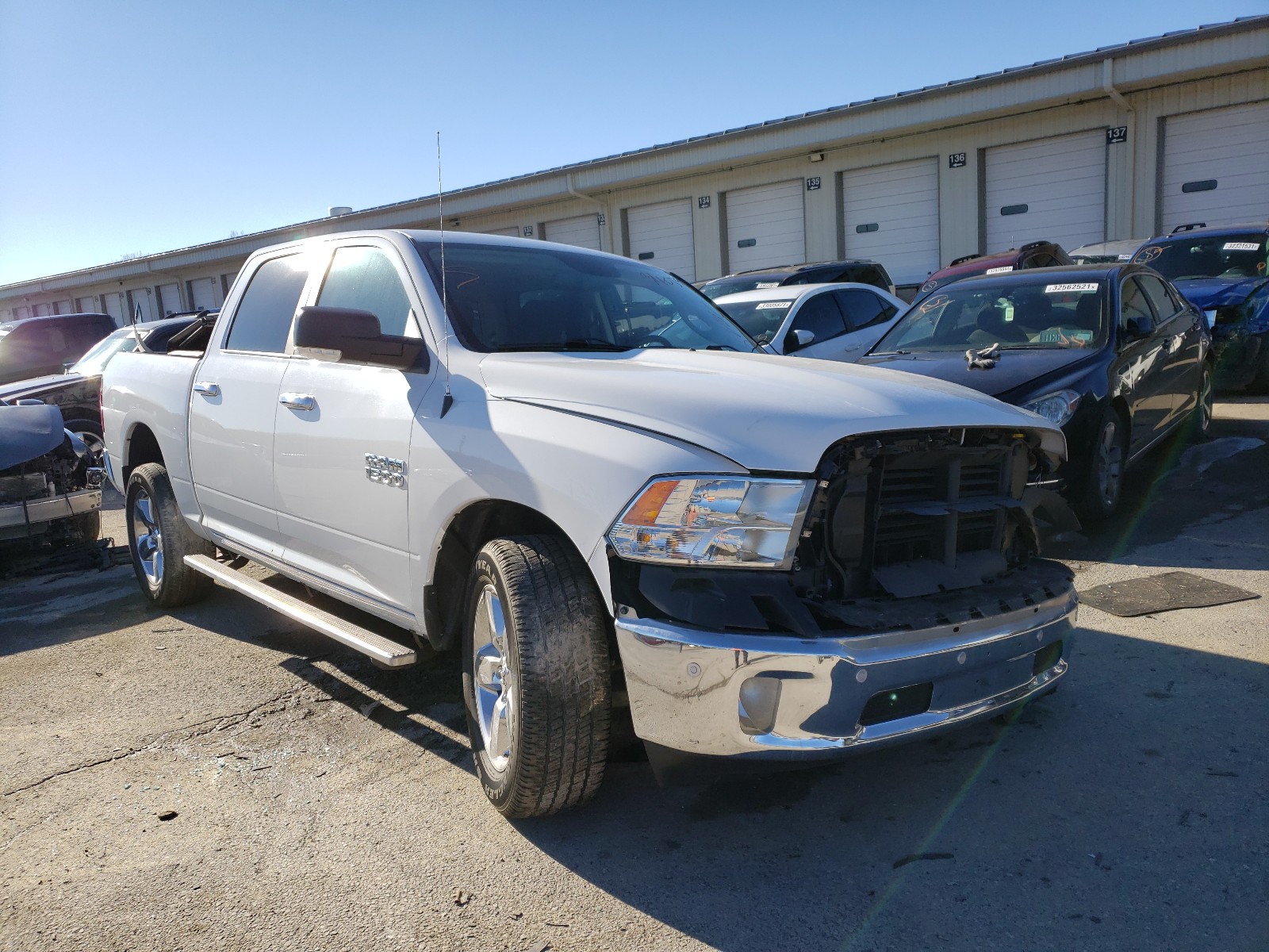 ram 1500 slt 2017 1c6rr6lg2hs825506