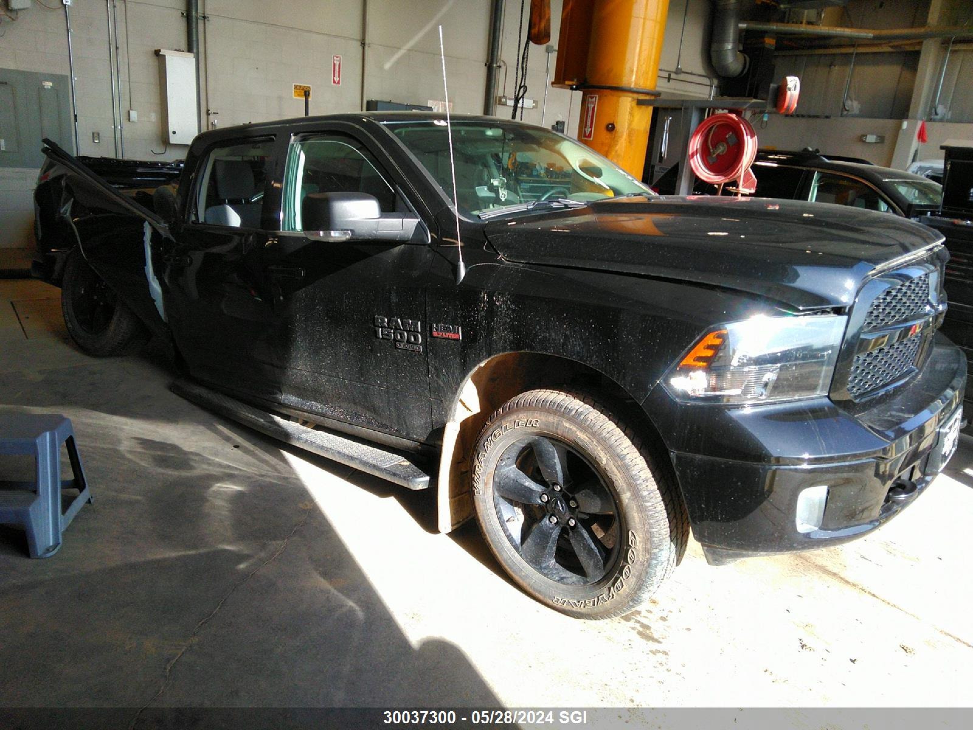 ram 1500 2023 1c6rr7tt5ps597213