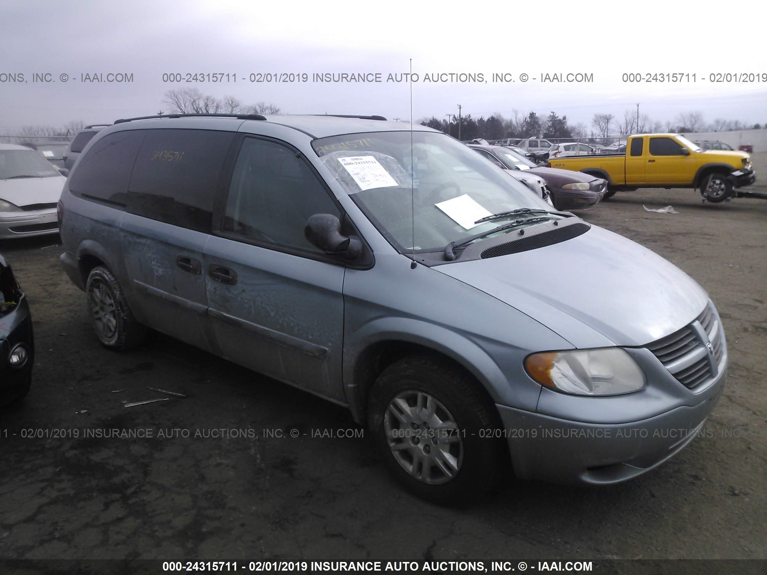 dodge caravan 2005 1d4gp24r15b171322