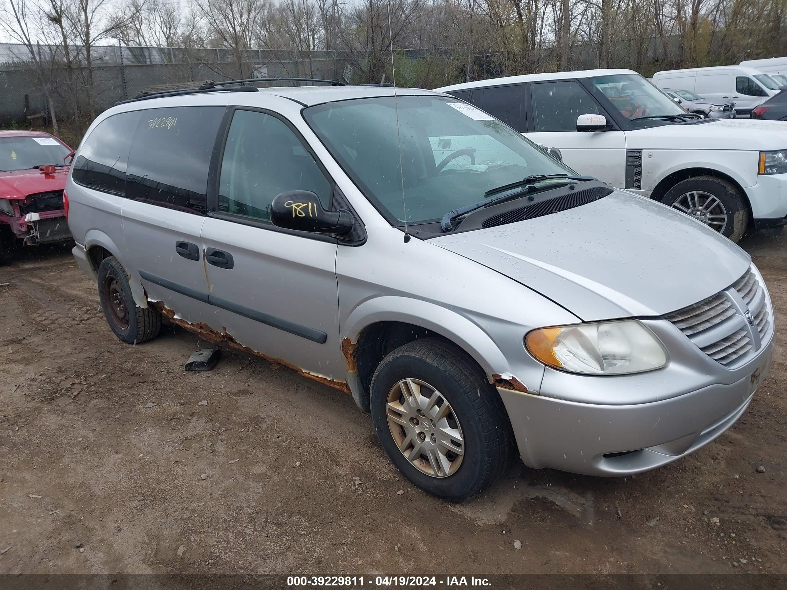 dodge caravan 2005 1d4gp24r35b332561