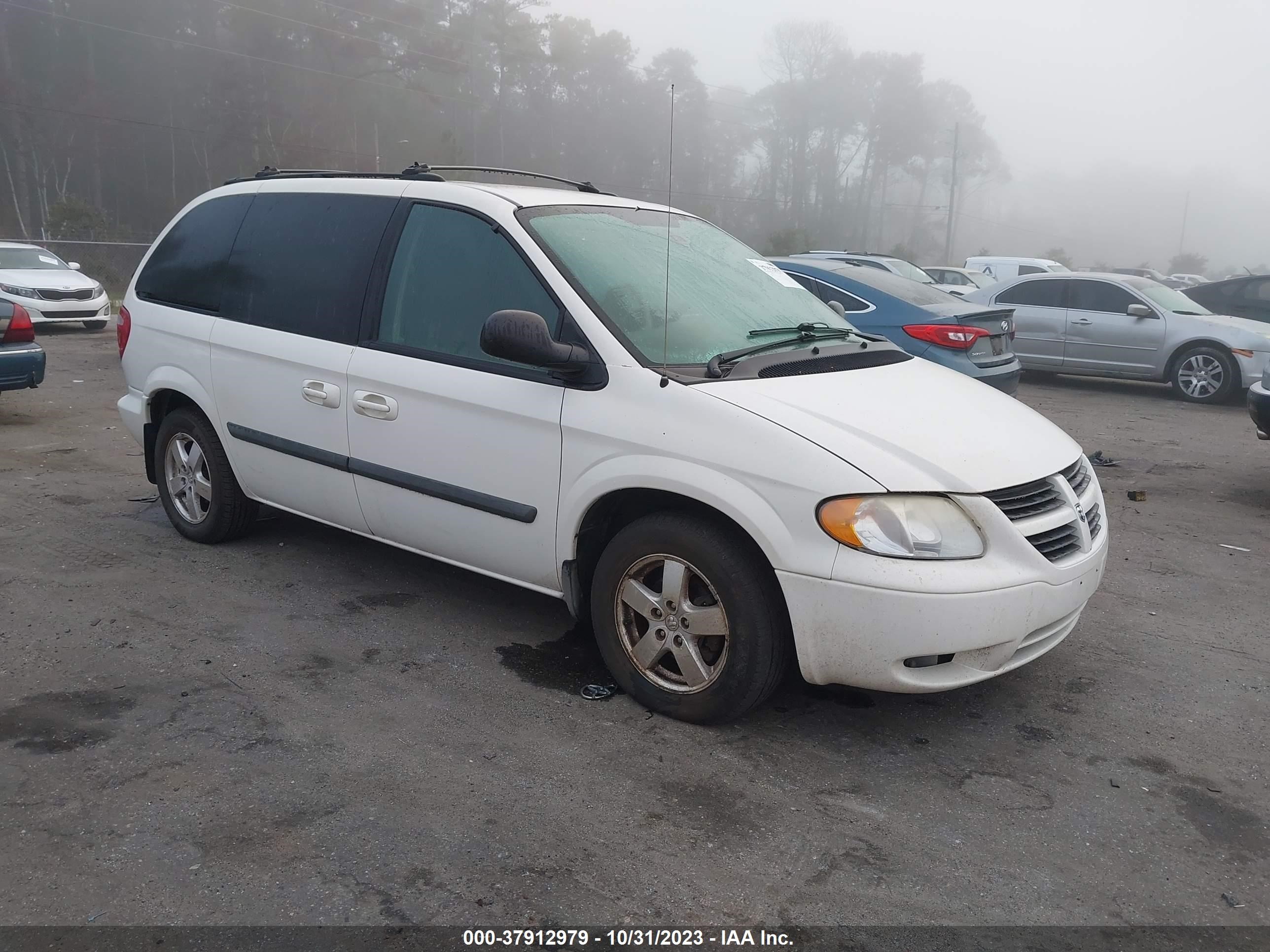 dodge caravan 2005 1d4gp45r45b111190