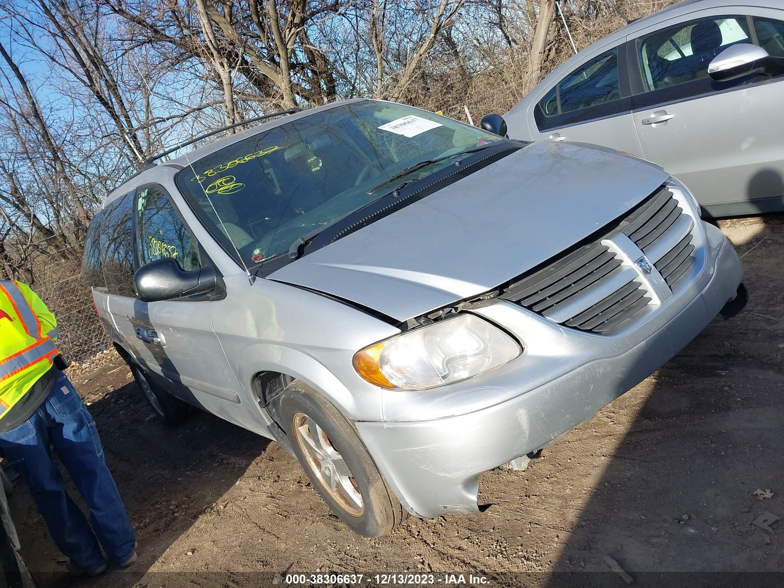 dodge caravan 2007 1d4gp45r57b234807