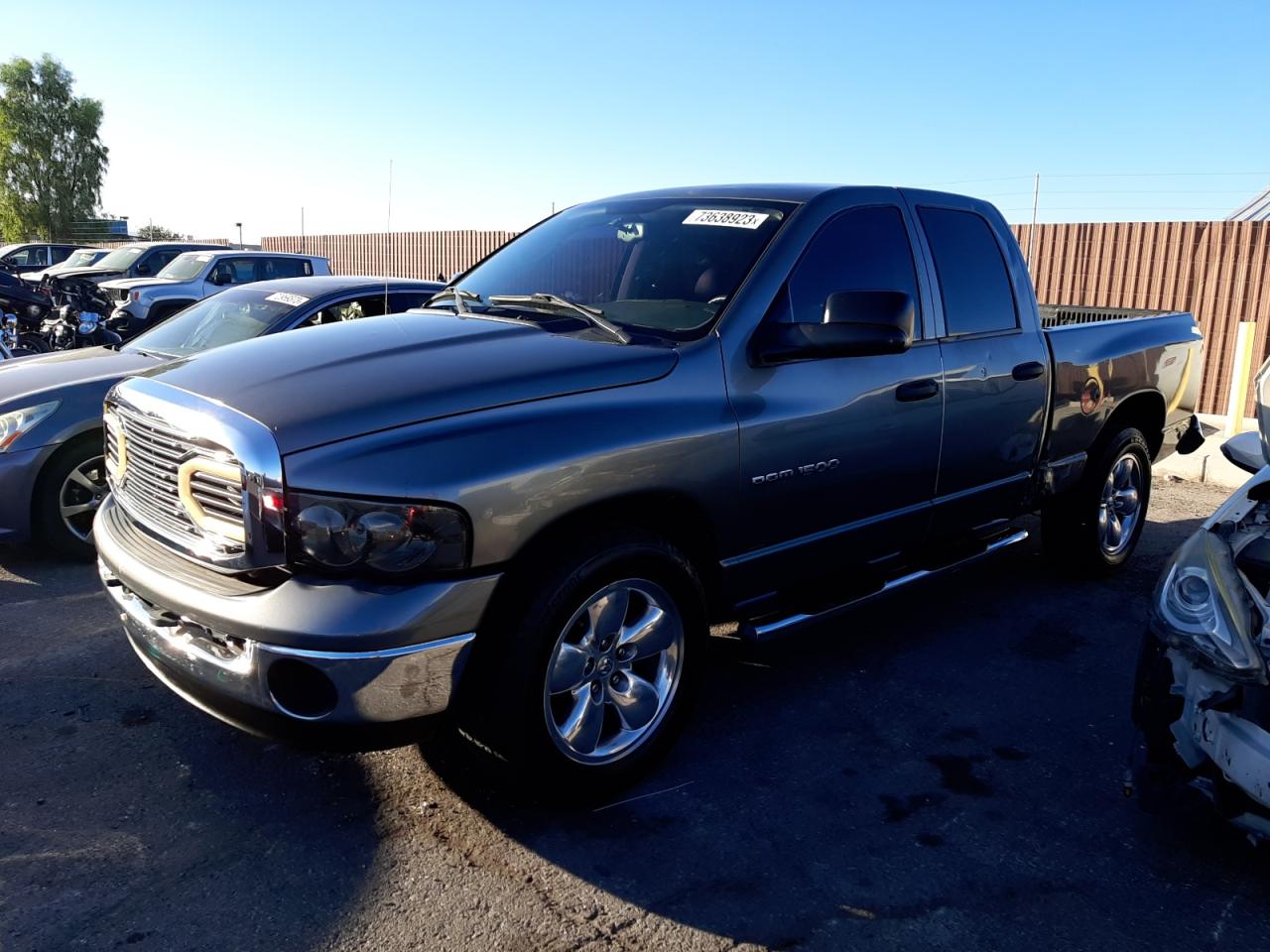 dodge ram 2005 1d7ha18n05j608971