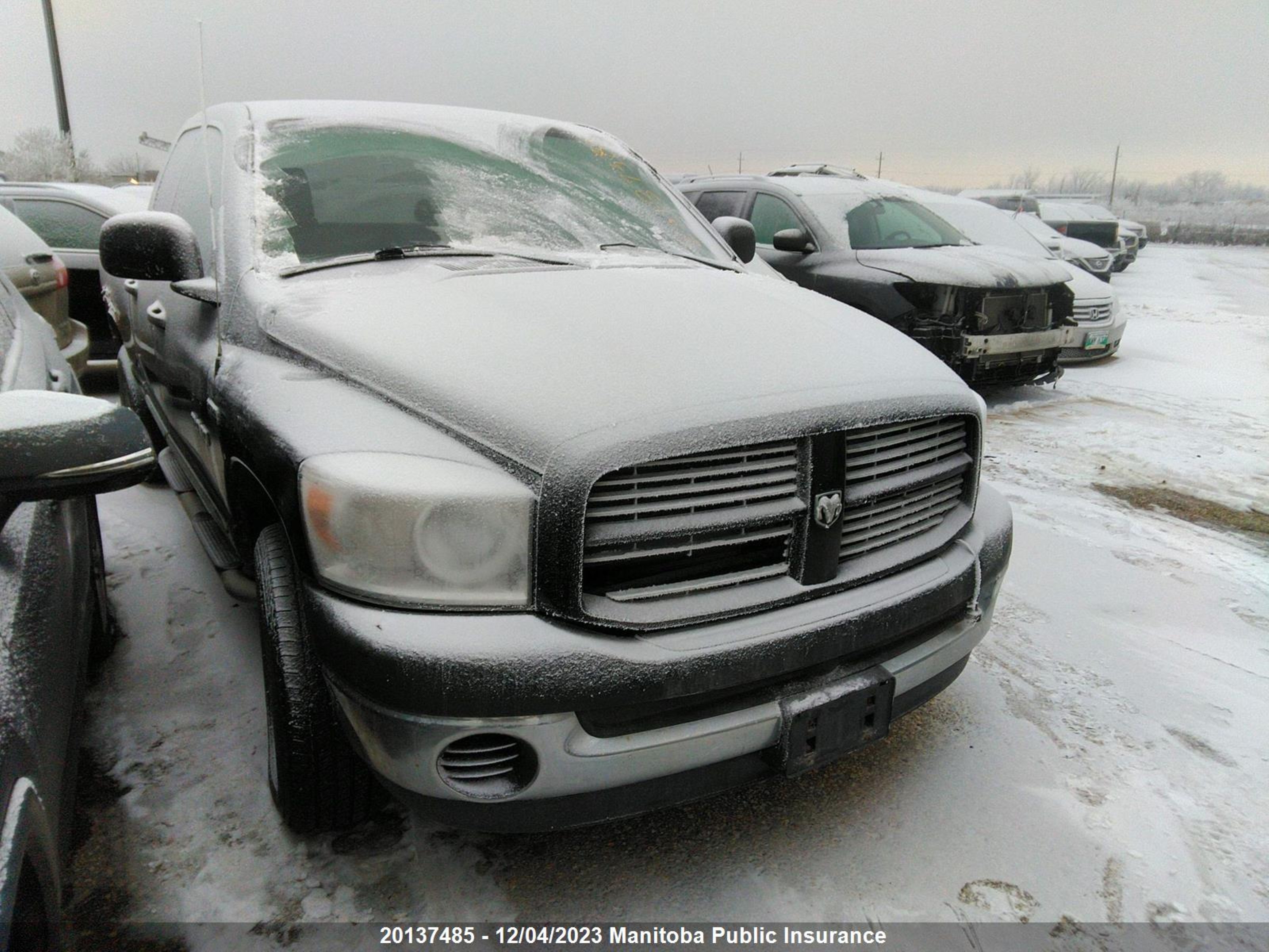 dodge  2008 1d7hu18238j161585