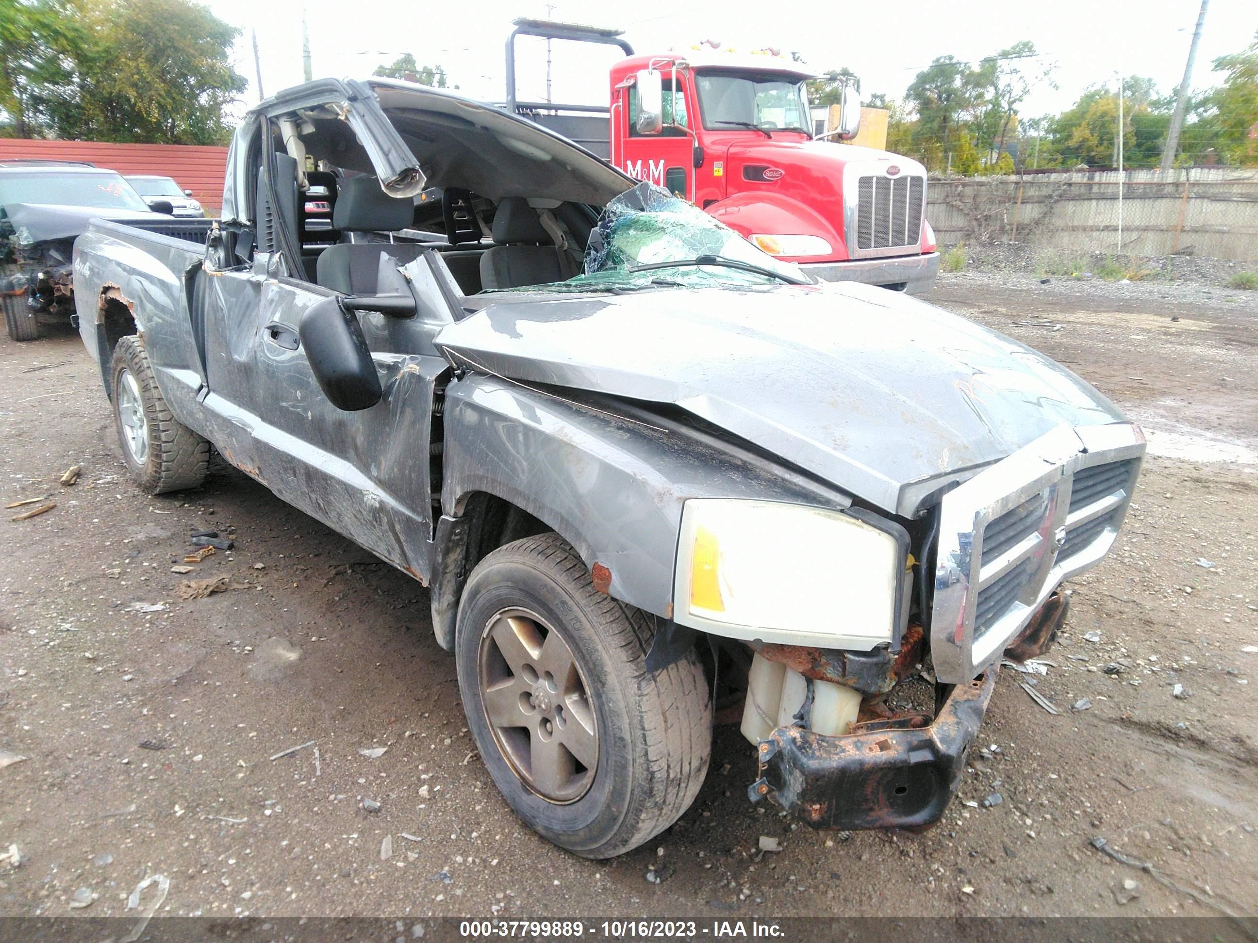 dodge dakota 2005 1d7hw42k45s219553