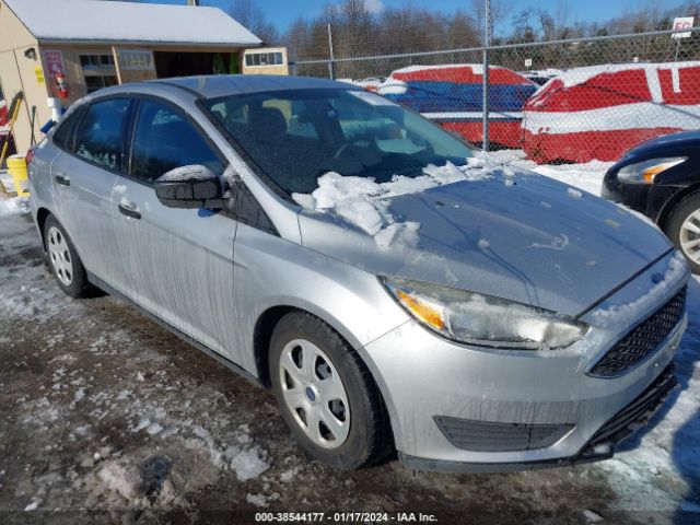 ford focus s 2015 1fadp3e20fl244284