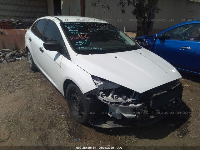 ford focus 2018 1fadp3e22jl260673