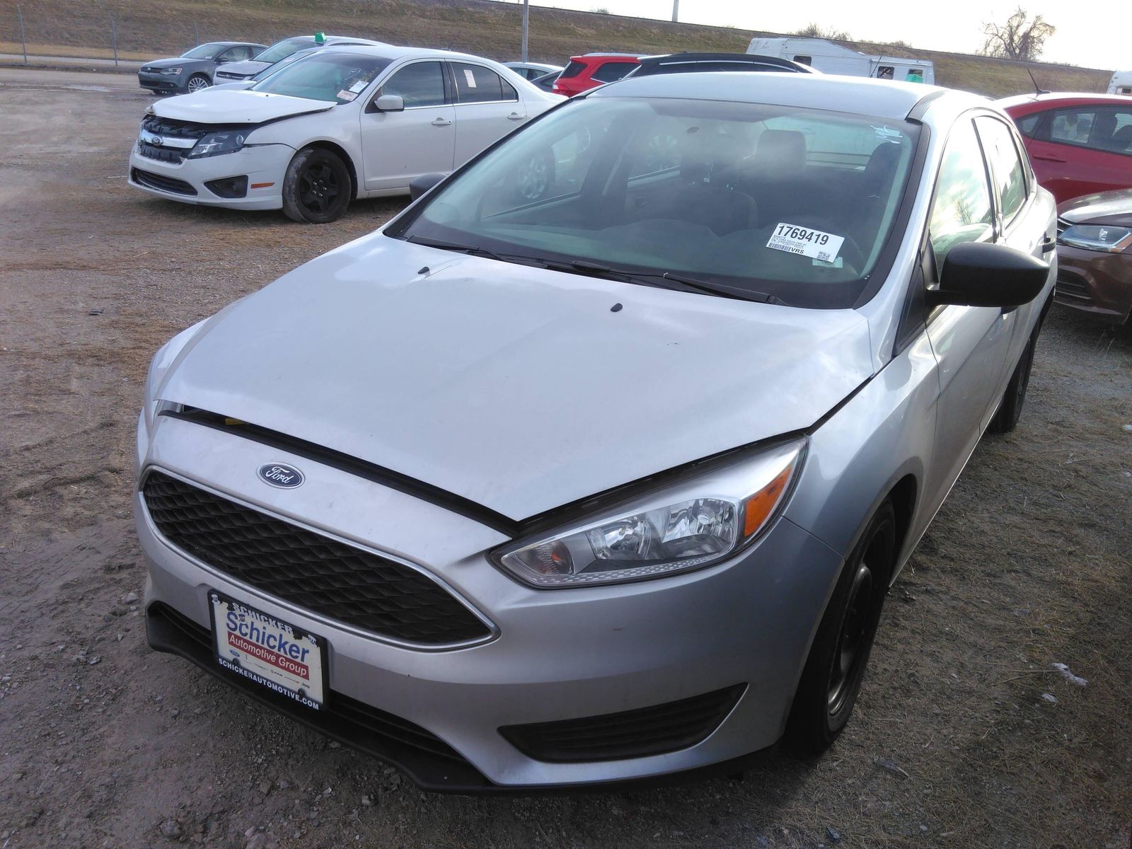 ford focus fwd 4c 2018 1fadp3e24jl202578