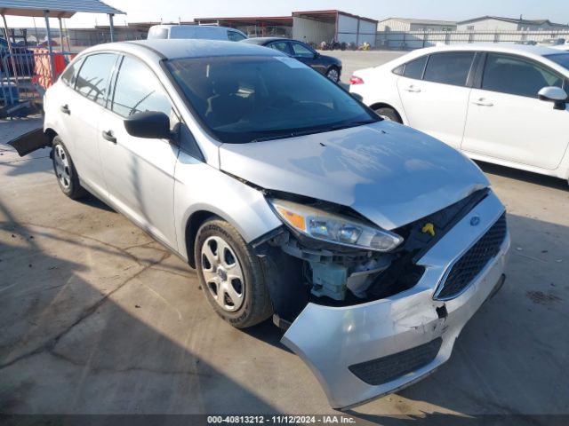 ford focus 2018 1fadp3e24jl204296