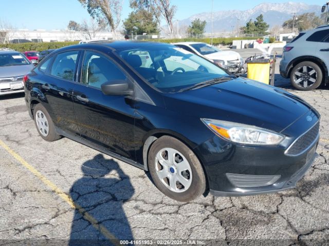 ford focus 2018 1fadp3e24jl230607