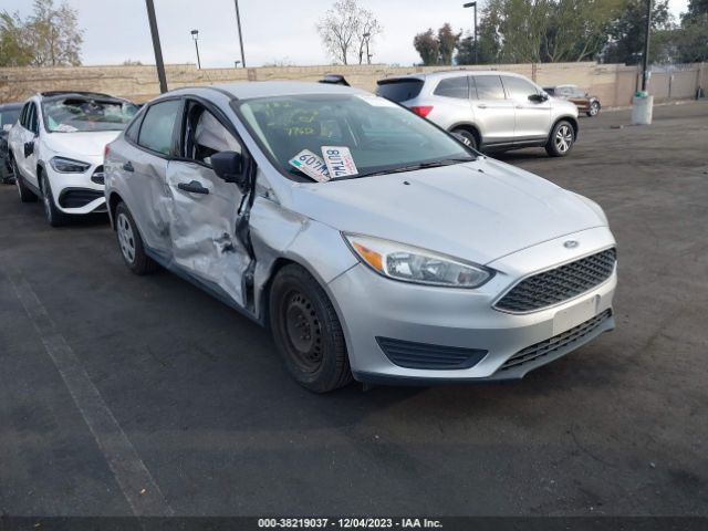 ford focus 2017 1fadp3e26hl277762