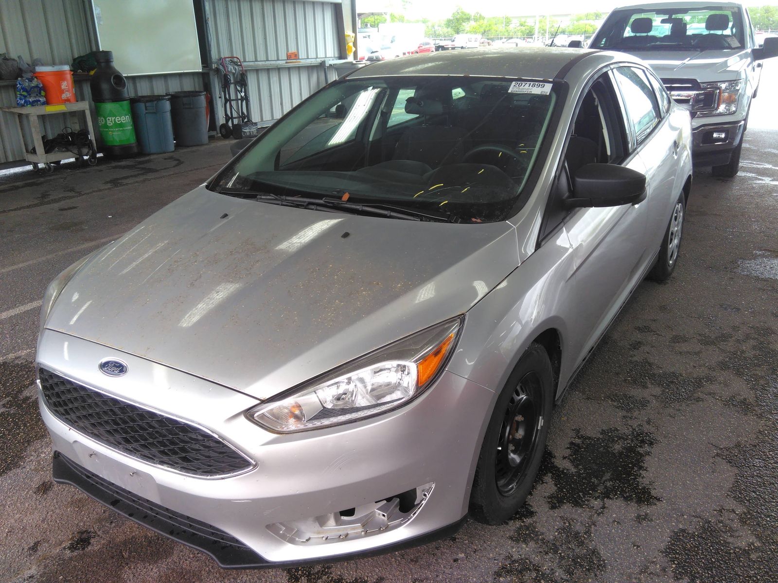 ford focus fwd 4c 2018 1fadp3e26jl268145