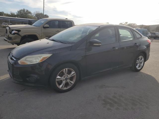 ford focus se 2014 1fadp3f20el115376