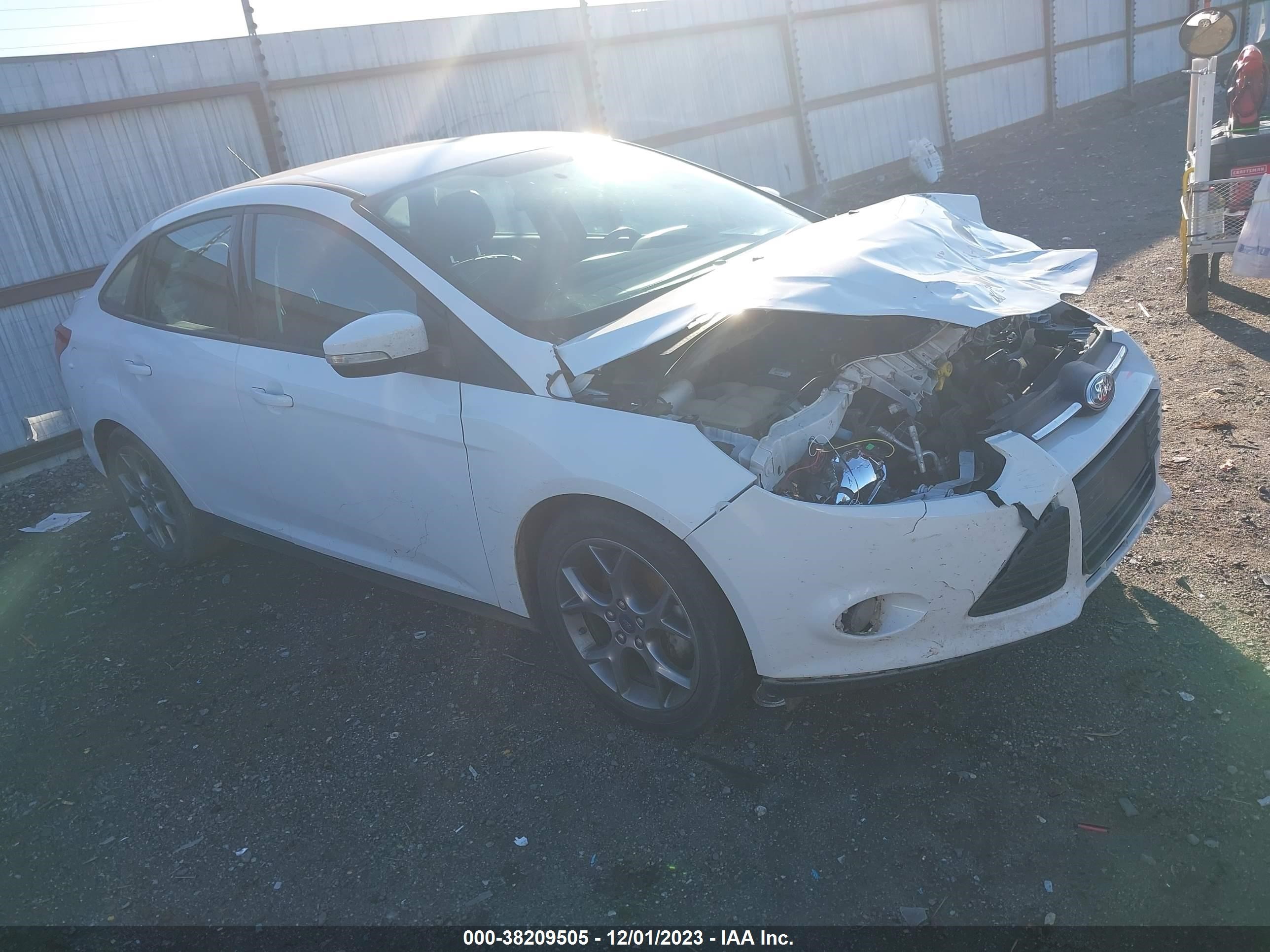 ford focus 2014 1fadp3f20el436401