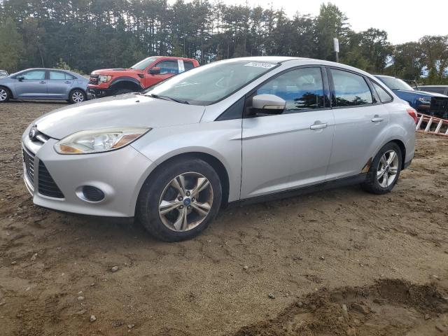 ford focus se 2014 1fadp3f21el134244