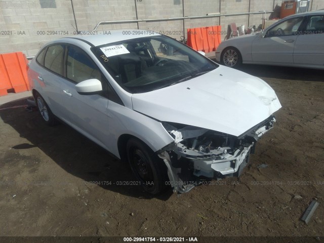 ford focus 2018 1fadp3f22jl288441