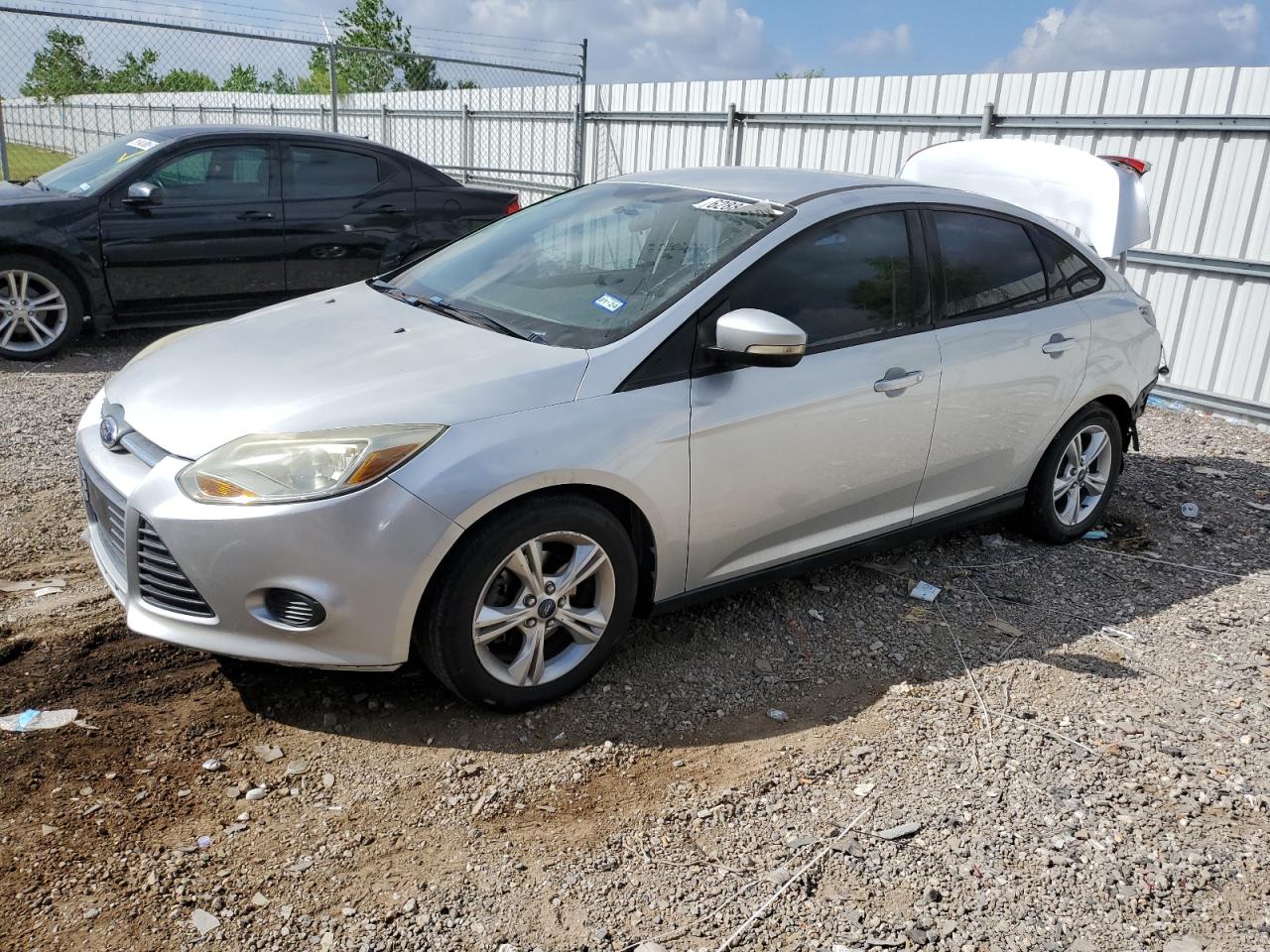 ford focus 2014 1fadp3f23el140269